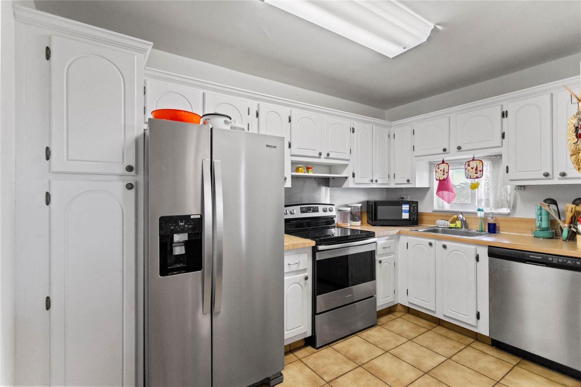 8990 S Hollybrook Boulevard, Unit 305, Pembroke Pines, FL 33025 Photo
