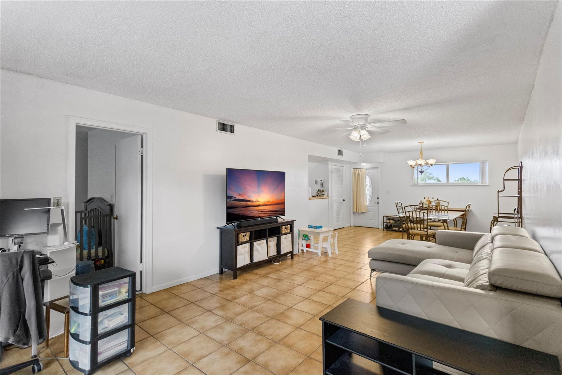 8990 S Hollybrook Boulevard, Unit 305, Pembroke Pines, FL 33025 Photo