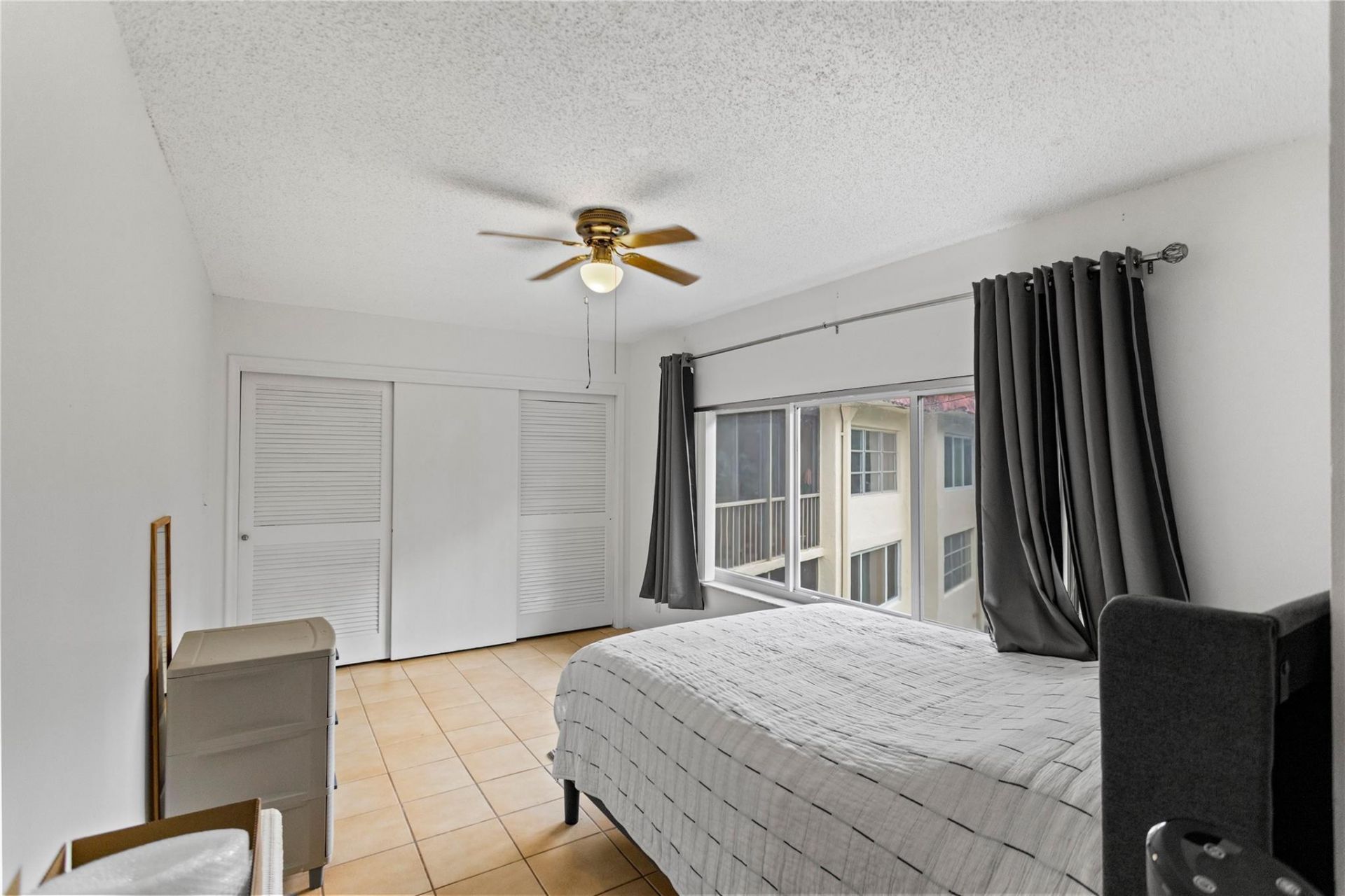 8990 S Hollybrook Boulevard, Unit 305, Pembroke Pines, FL 33025 Photo