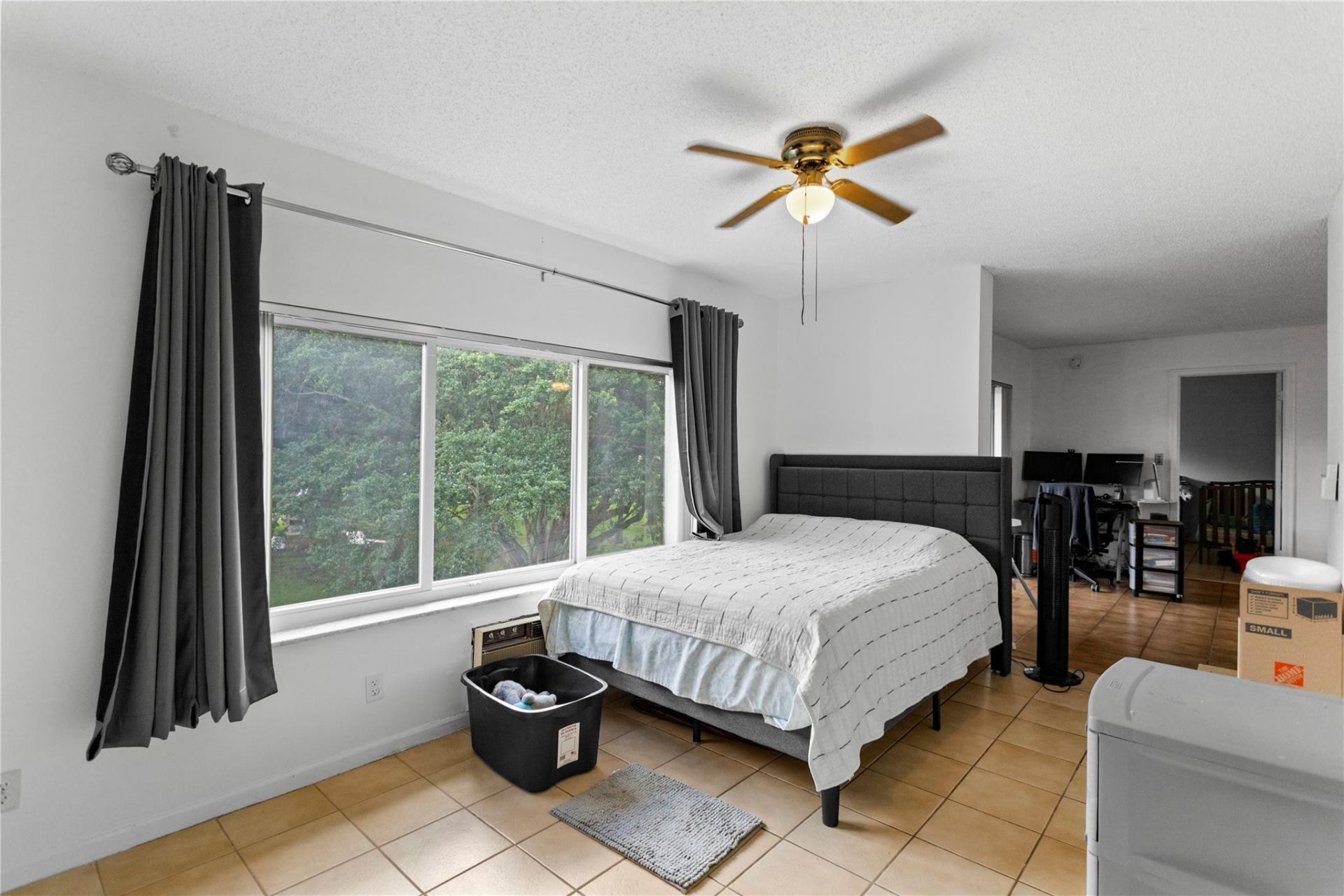 8990 S Hollybrook Boulevard, Unit 305, Pembroke Pines, FL 33025 Photo