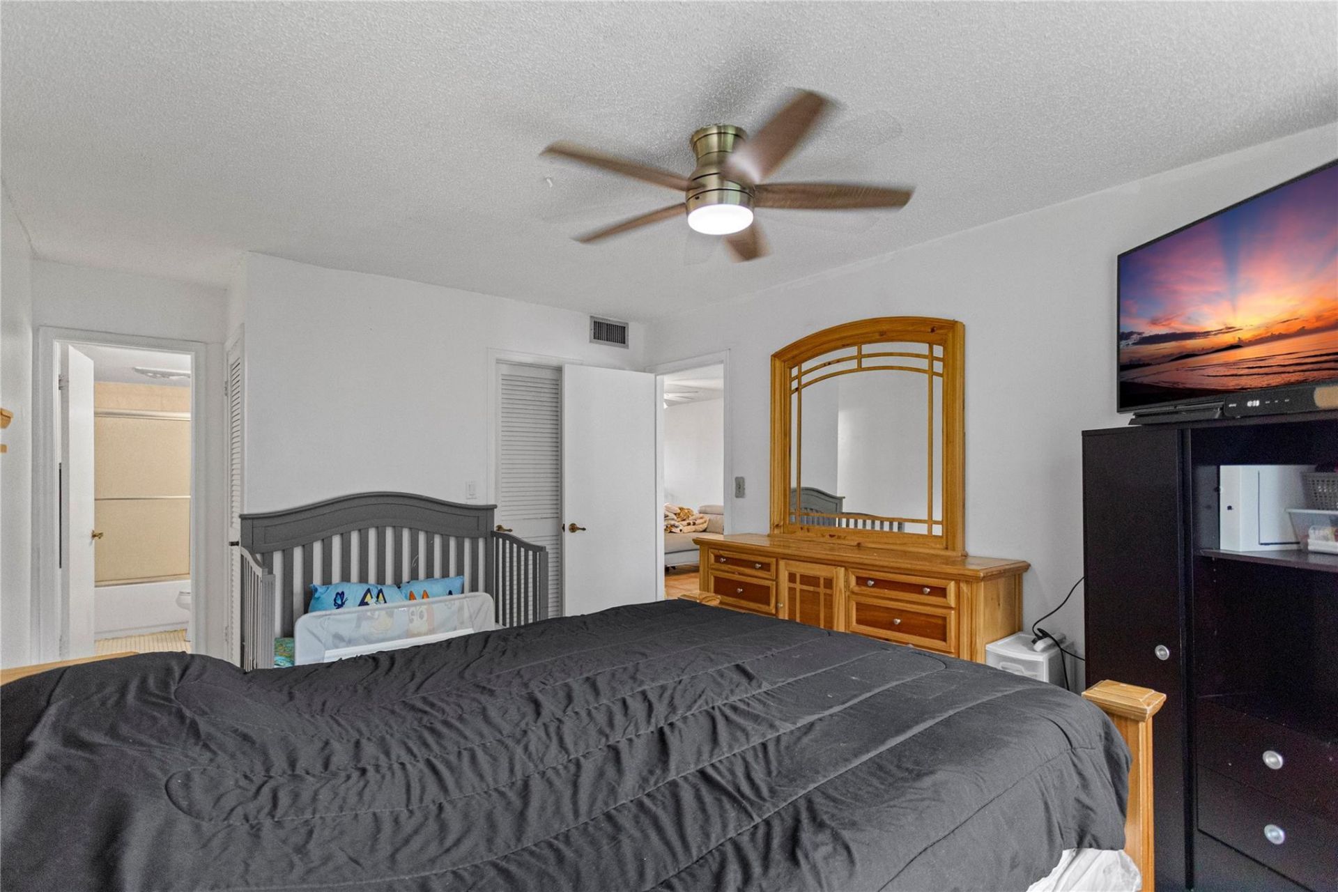 8990 S Hollybrook Boulevard, Unit 305, Pembroke Pines, FL 33025 Photo