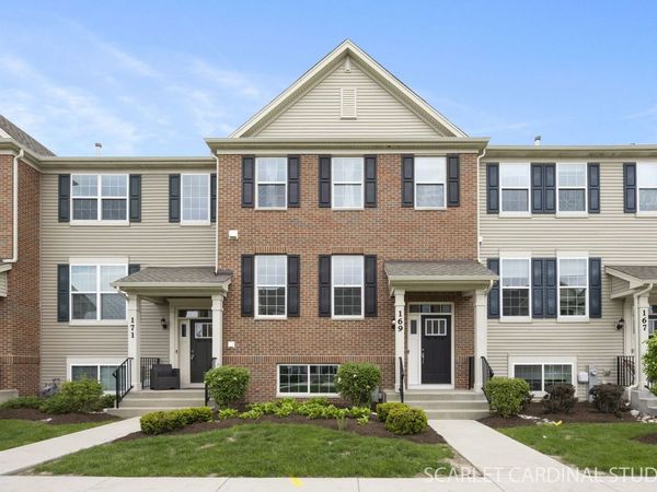 169 Lakeshore Drive , Oswego, IL 60543