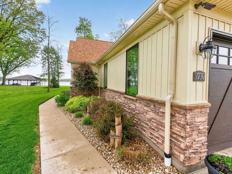 9730 E Lakeshore Drive, Huntsville, OH 43324 Photo 5