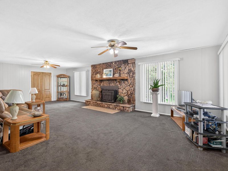 134 S Fulton Street , Richwood, OH 43344 Photo 9