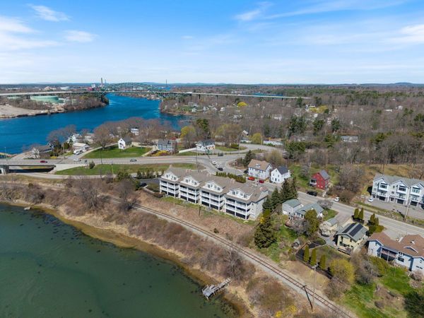 19 Bridge Street, Unit 3, Kittery, ME 03904
