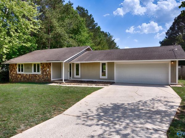 121 Northwood Circle, Harvest, AL 35749