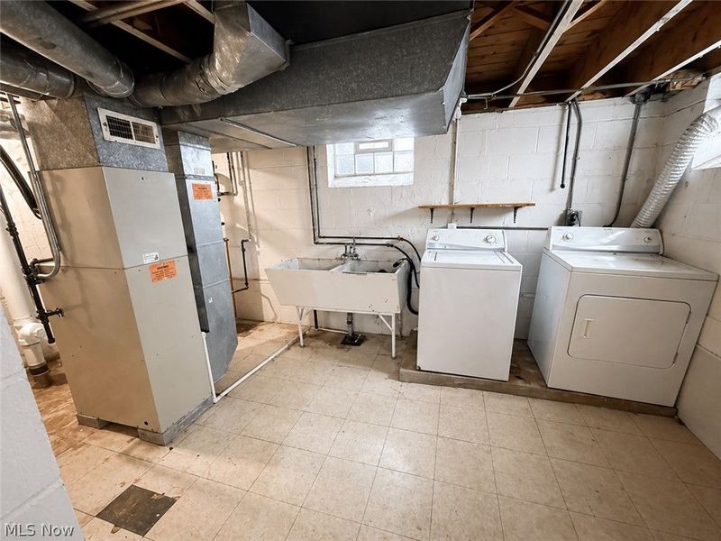 25161 Euclid Avenue , Euclid, OH 44117 Photo 14