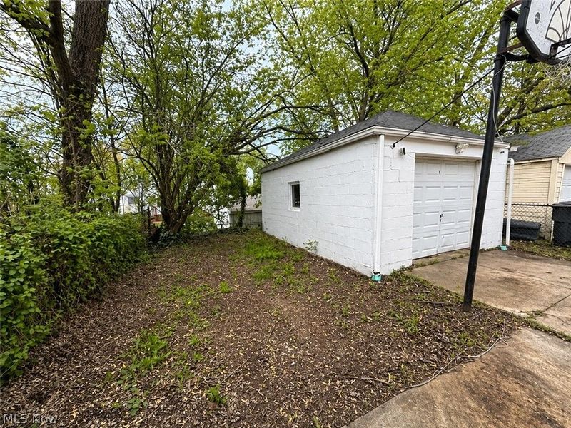 25161 Euclid Avenue , Euclid, OH 44117 Photo 16