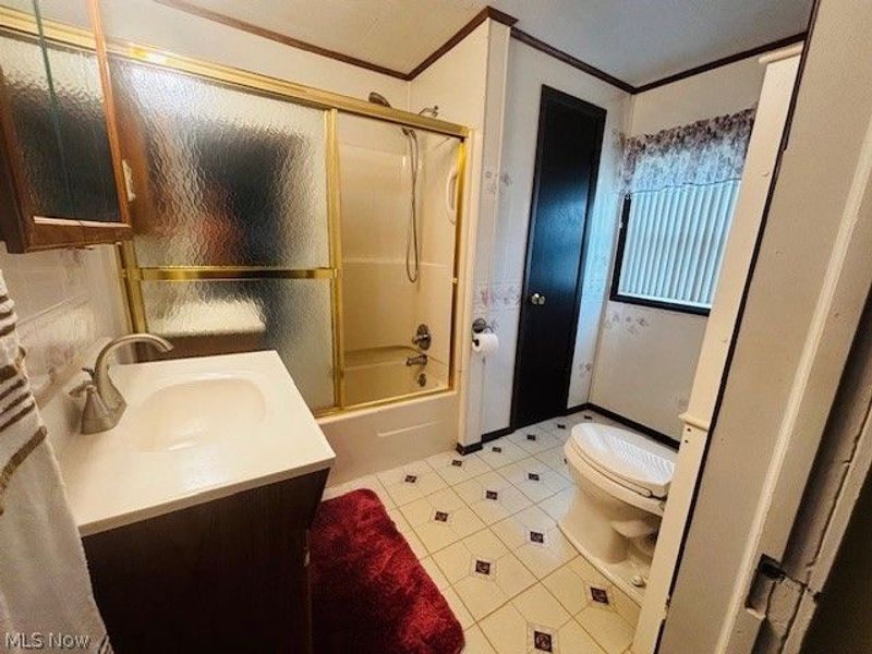 155 Hanna, Adena, OH 43901 Photo 7