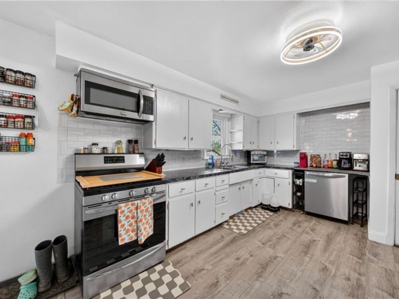 534 E Steels Corners Road , Stow, OH 44224 Photo 10