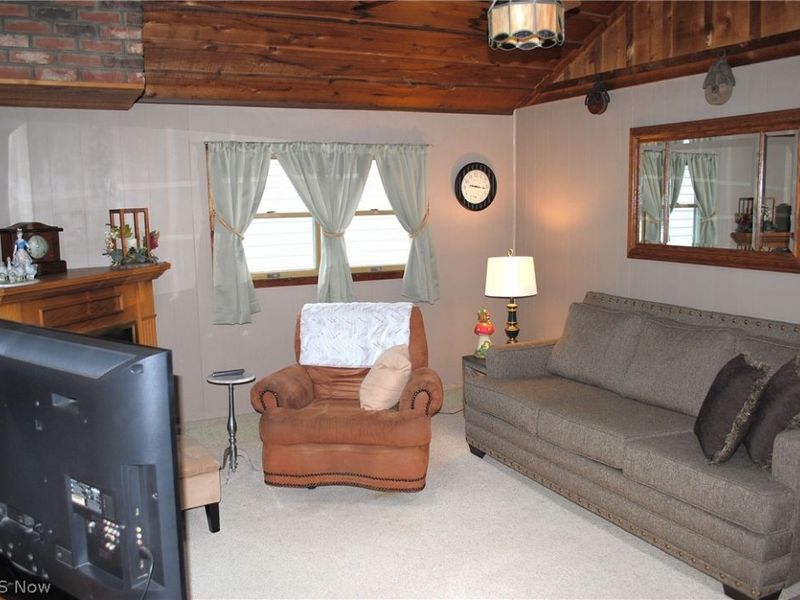 3435 Center Drive , Parma, OH 44134 Photo 14