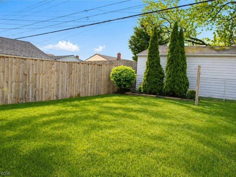 3435 Center Drive , Parma, OH 44134 Photo 38