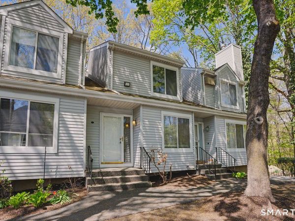 20 East Pembroke, Unit 28, Danbury, CT 06811