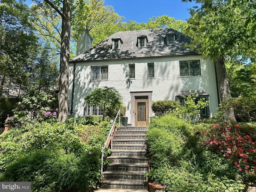 2853 Allendale Place Nw, Washington, DC 20008 Main Photo