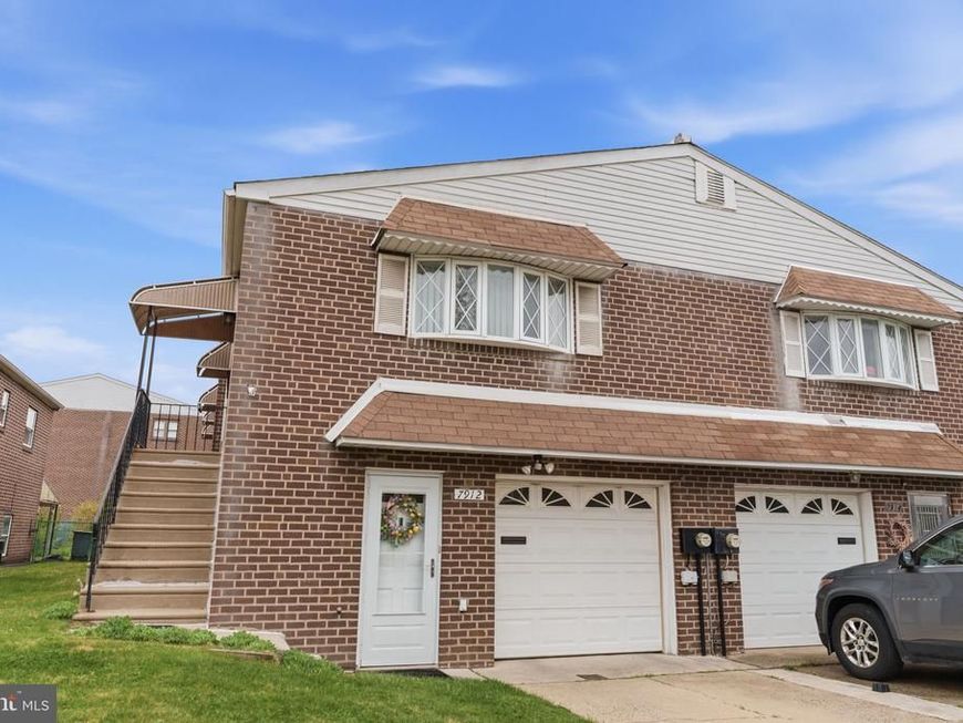 7912 Calvert Street, Philadelphia, PA 19152 Main Photo