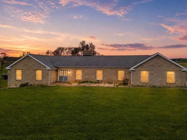 21712 CHEWSVILLE ROAD, SMITHSBURG, MD 21783