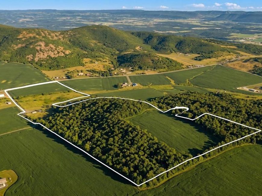 57 Metz Lane , New Bloomfield, PA 17068 Main Photo