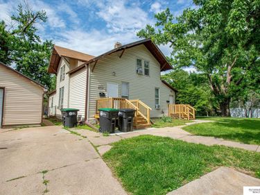 6704 Binney Street, Omaha, NE 68104
