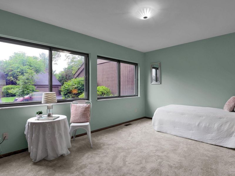 2044 Willowick, Unit # B, Columbus, OH 43229 Photo 19