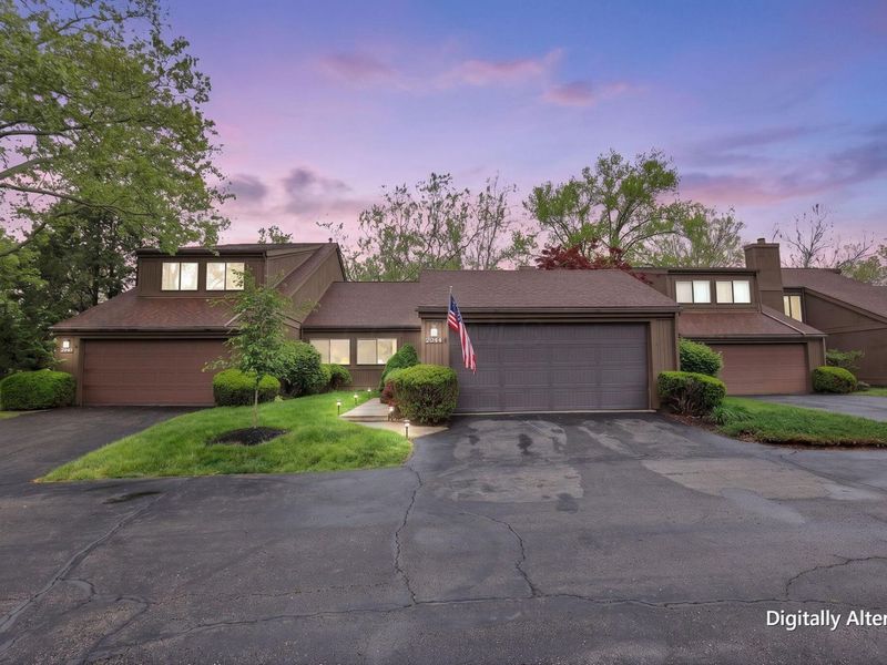 2044 Willowick, Unit # B, Columbus, OH 43229 Photo 2
