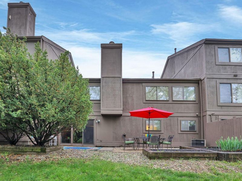 2044 Willowick, Unit # B, Columbus, OH 43229 Photo 30