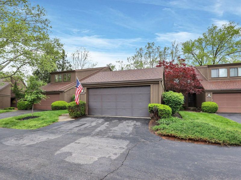 2044 Willowick, Unit # B, Columbus, OH 43229 Photo 31