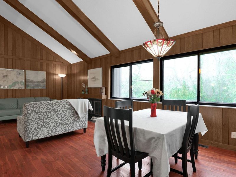 2044 Willowick, Unit # B, Columbus, OH 43229 Photo 6