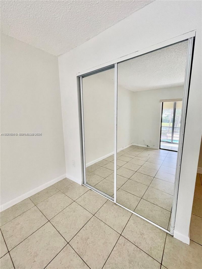 2320 S Cypress Bend Dr , Unit 204, Pompano Beach, FL 33069 Photo
