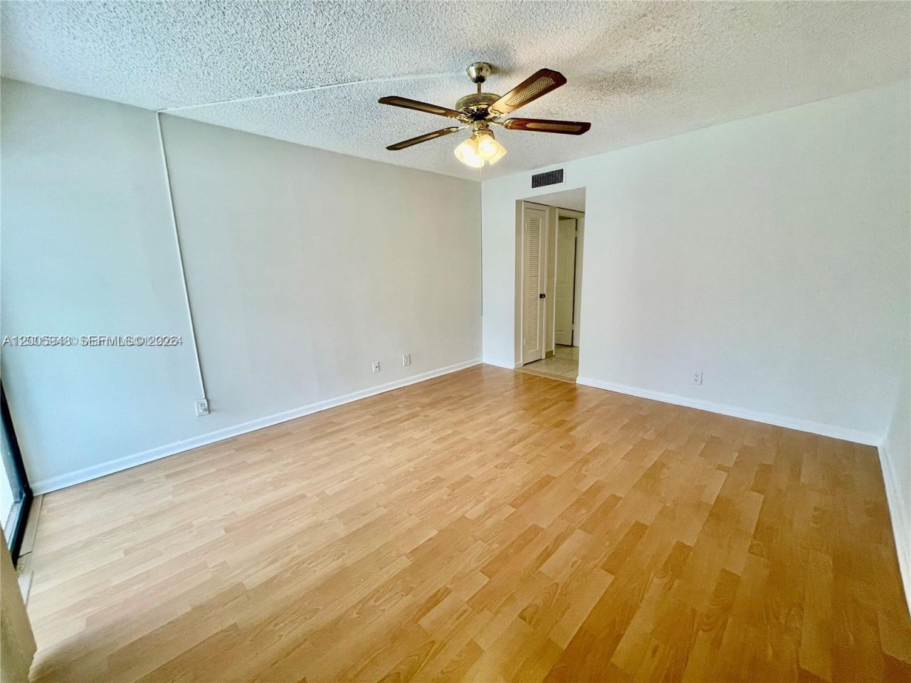 2320 S Cypress Bend Dr , Unit 204, Pompano Beach, FL 33069 Photo