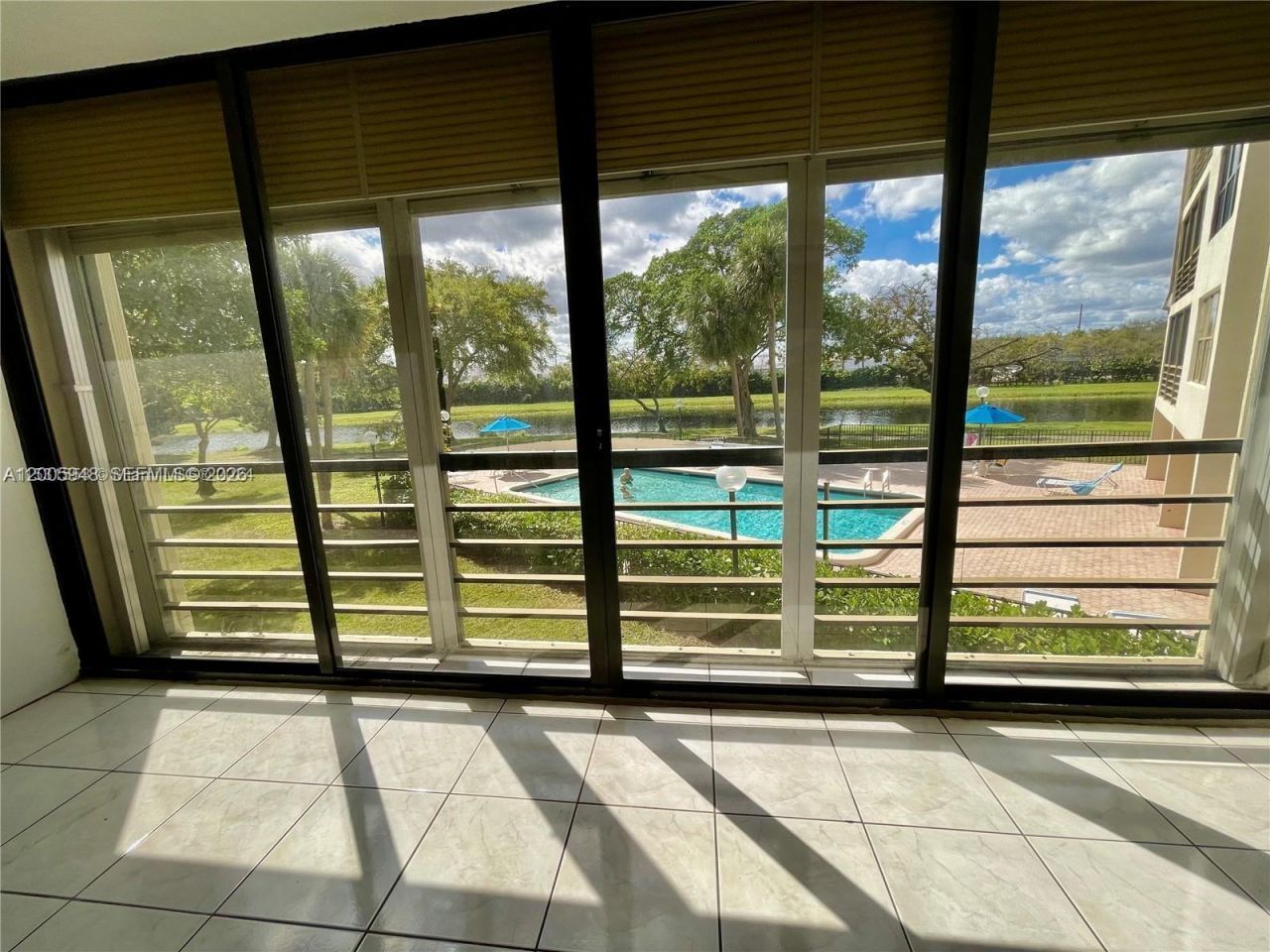2320 S Cypress Bend Dr , Unit 204, Pompano Beach, FL 33069 Photo