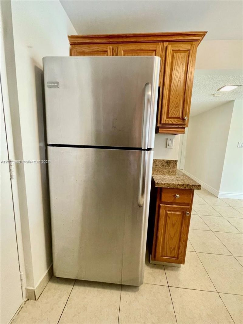 2320 S Cypress Bend Dr , Unit 204, Pompano Beach, FL 33069 Photo
