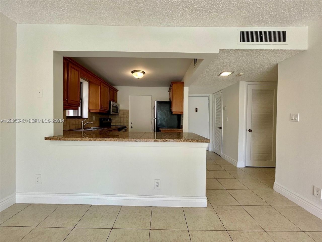 2320 S Cypress Bend Dr , Unit 204, Pompano Beach, FL 33069 Photo