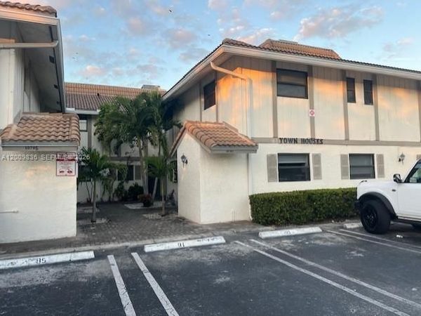 10789 Royal Palm Blvd , Unit 4, Coral Springs, FL 33065