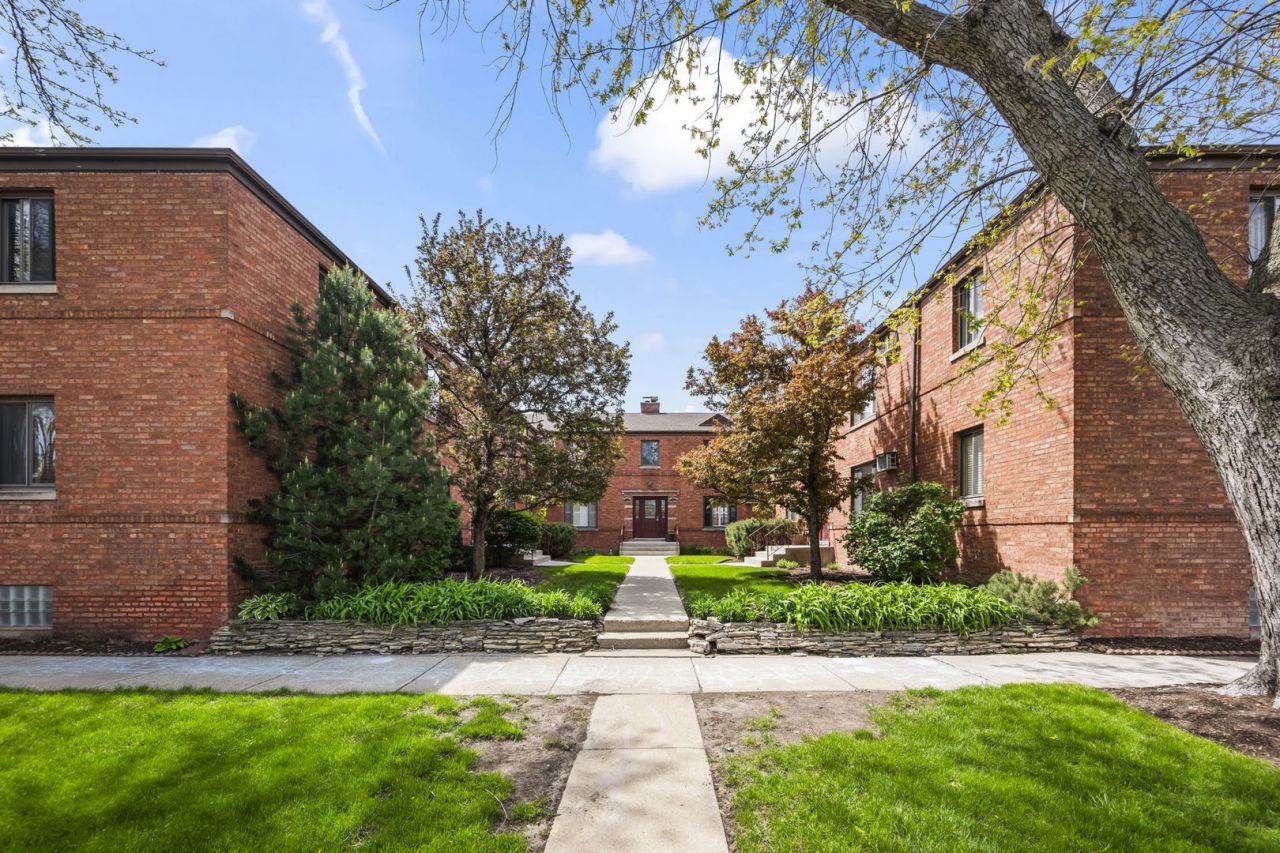 1546 Ashland Avenue, Unit 1, River Forest, IL 60305 Main Photo