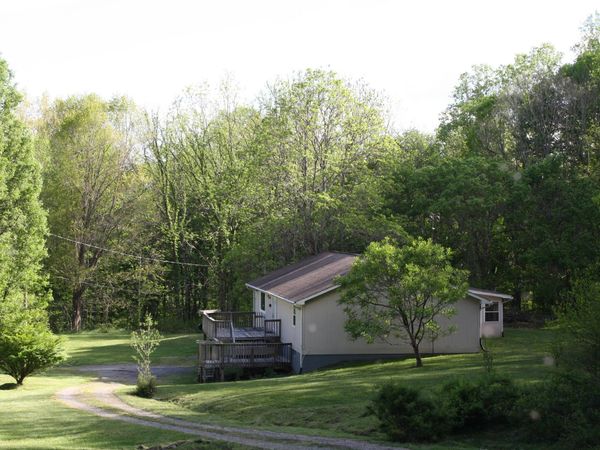 316 Millers Lane, Meadow Bridge, WV 25976