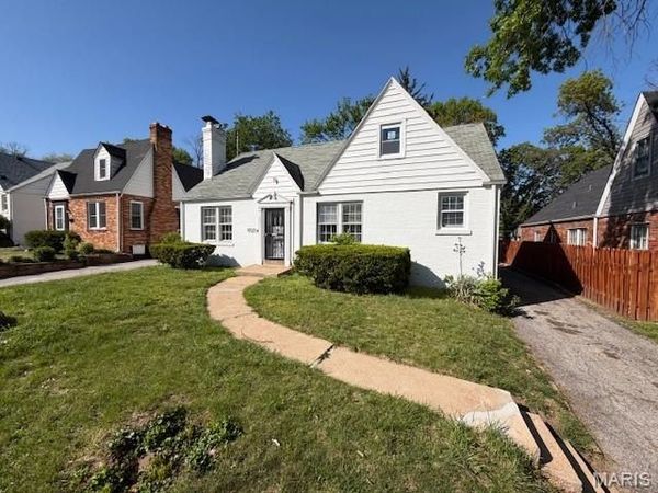 6923 Florian Avenue, St Louis, MO 63121