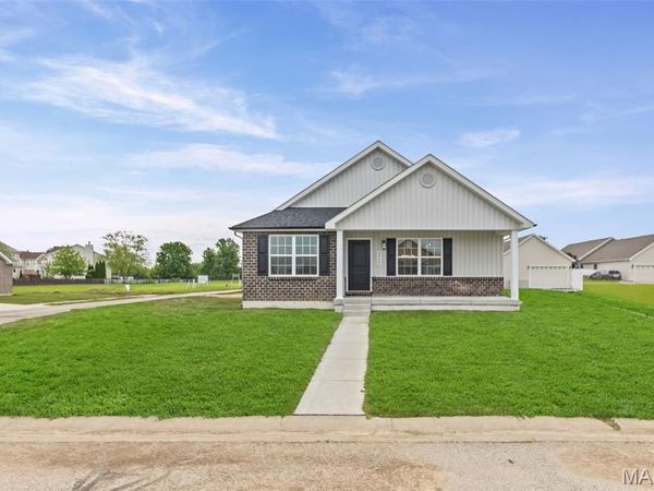 3928 Red Bird Lane, Swansea, IL 62226