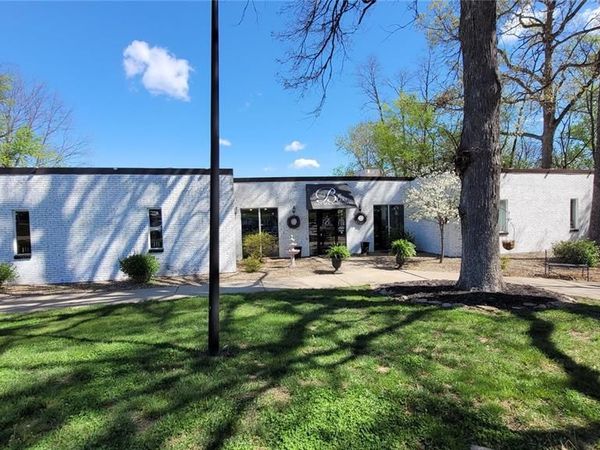 3960 Mexico Road , St Peters, MO 63376