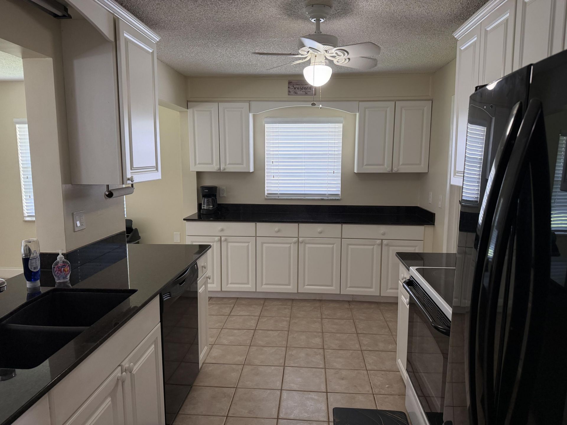 1904 SW 13th Way, Boynton Beach, FL 33426 Photo