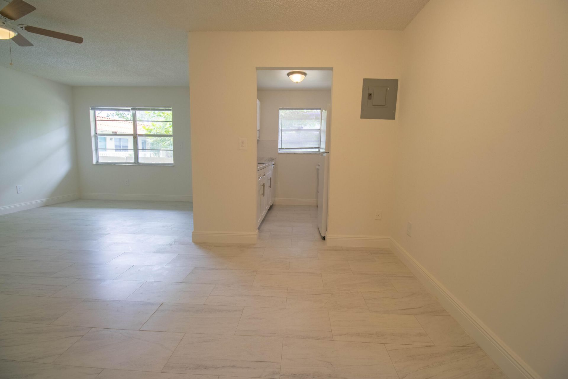 1507 Argyle Drive, Unit 201, Fort Lauderdale, FL 33312 Photo