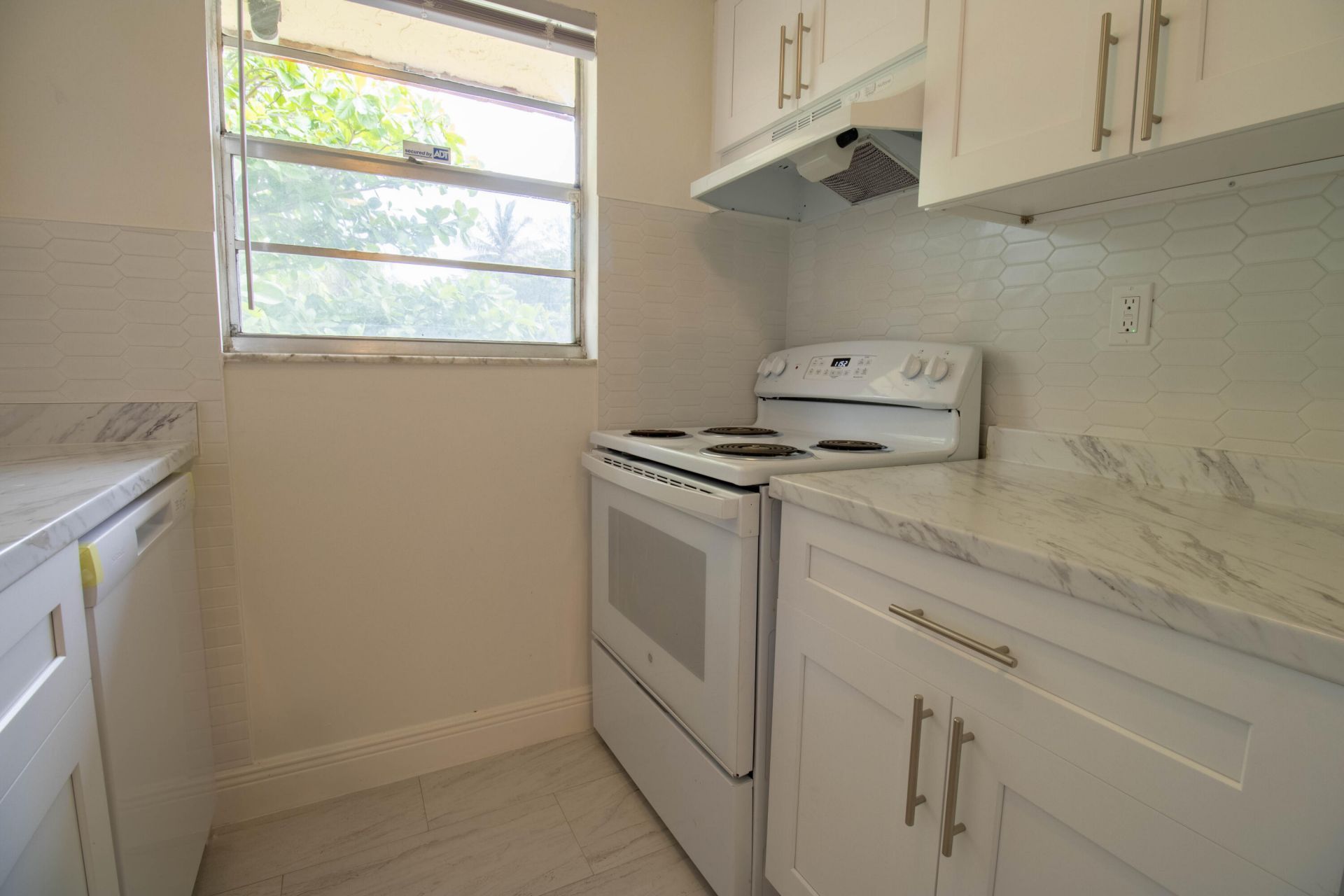 1507 Argyle Drive, Unit 201, Fort Lauderdale, FL 33312 Photo