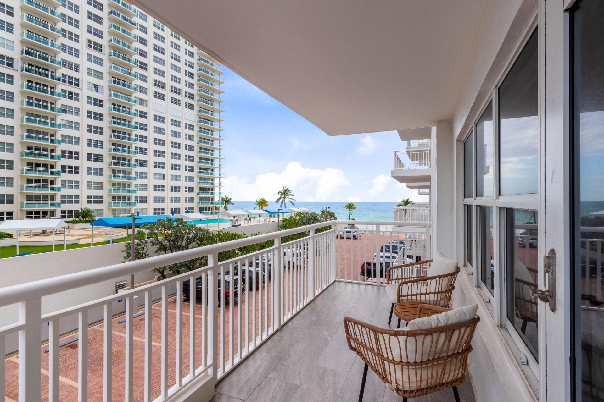 3850 Galt Ocean Drive, Unit 308, Fort Lauderdale, FL 33308 Photo
