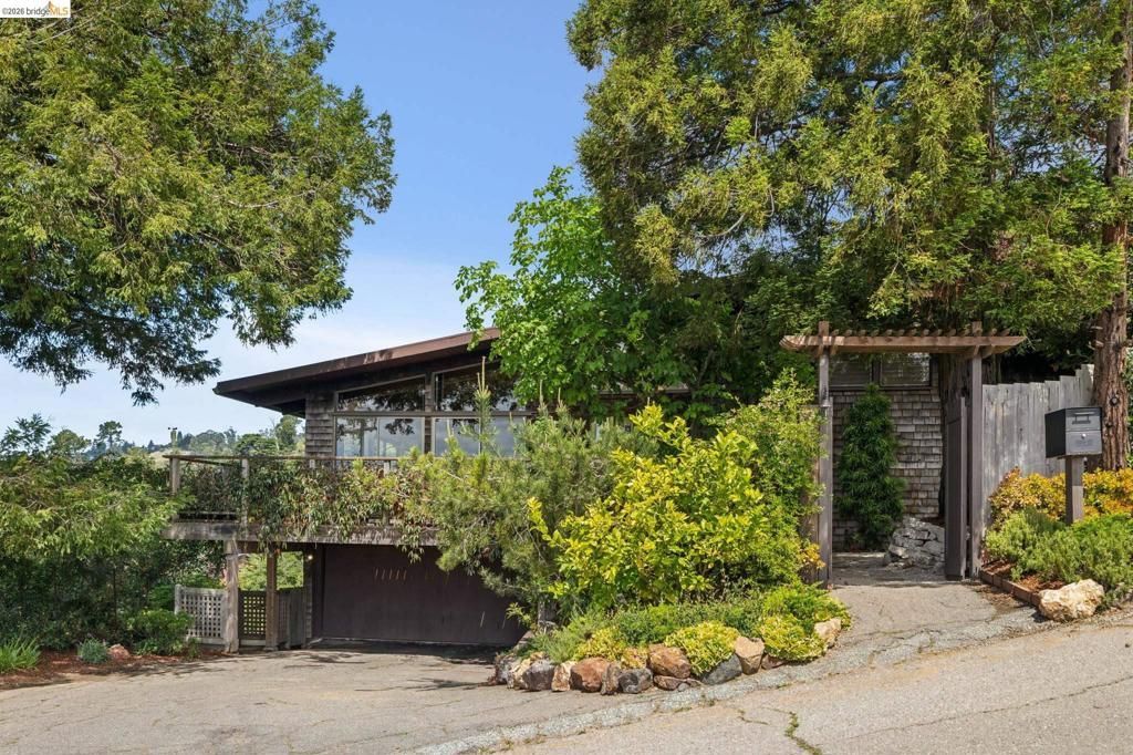 3560 Dwight Way, Berkeley, CA 94704 Main Photo