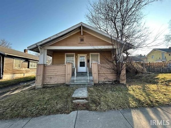 3811 Oliver Street, Fort Wayne, IN 46806