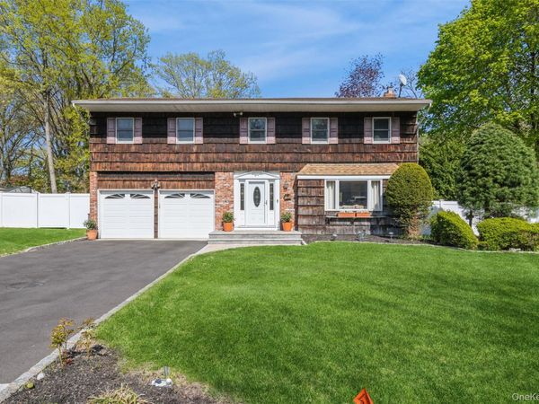 19 Heather Drive, Kings Park, NY 11754