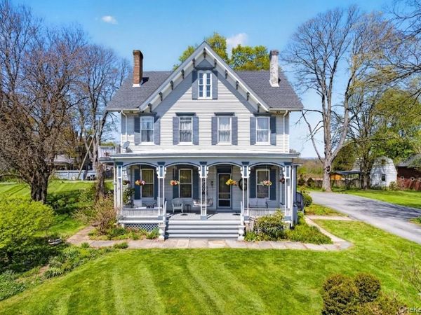 19 High Street , Chester, NY 10918