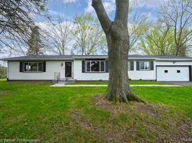 3500 S Elms Road S, Swartz Creek, MI 48473