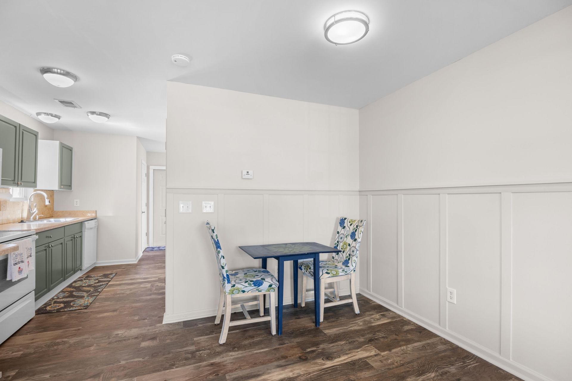 221 Addison Cottage Way Photo 21