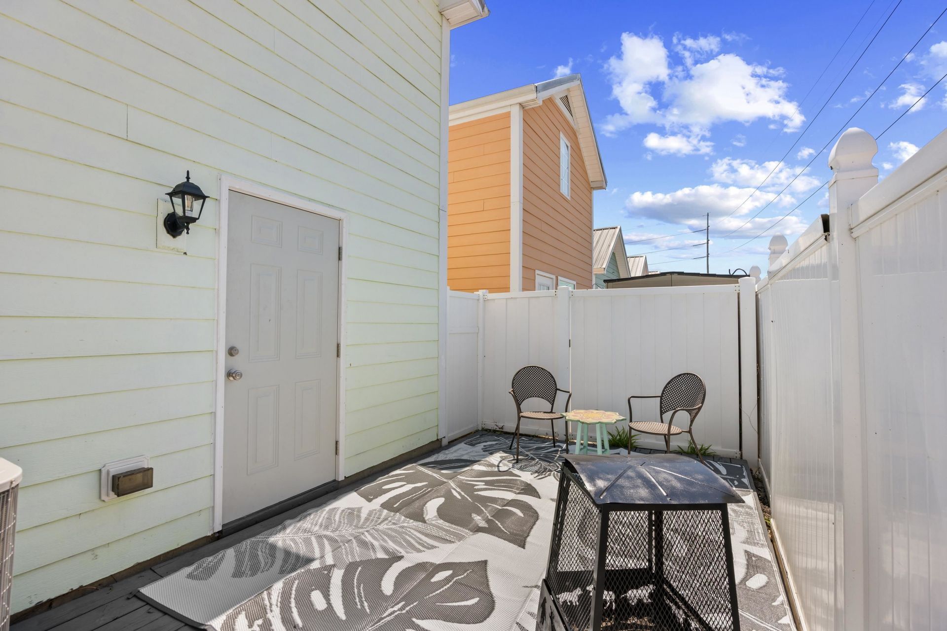 221 Addison Cottage Way Photo 32