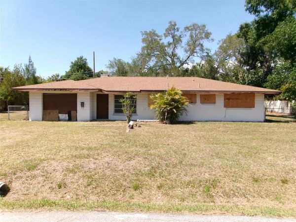2555 WOOD STREET , SARASOTA, FL 34237
